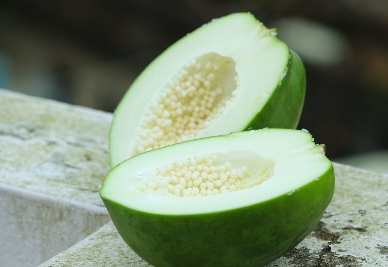 Raw papaya